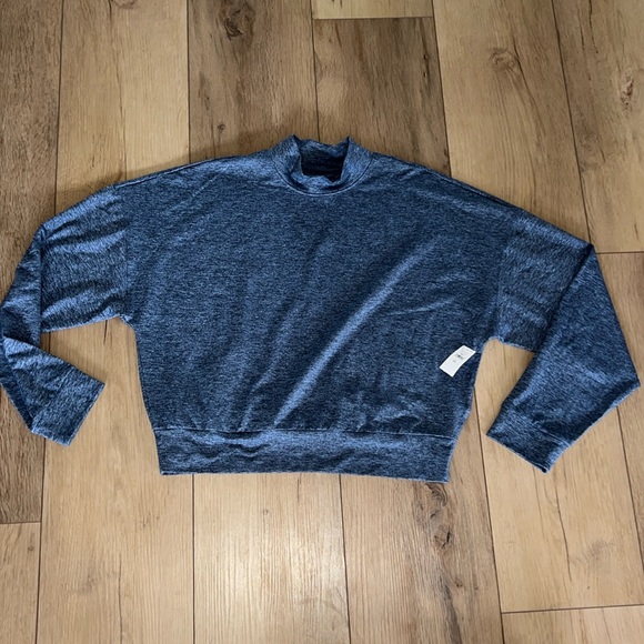Gap fit brushed tech jersey top - Picture 1 of 4